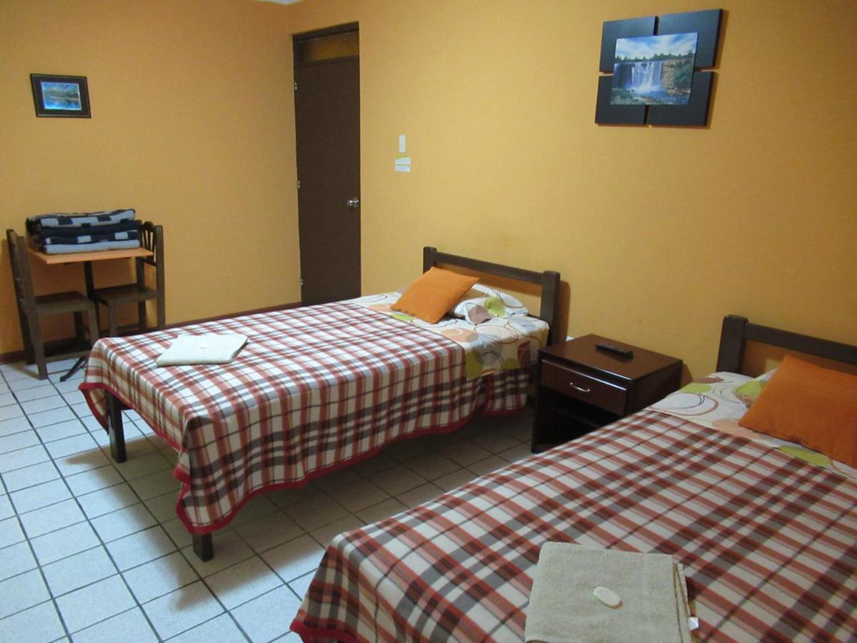 Kurmi Hostel Lima Airport Екстериор снимка