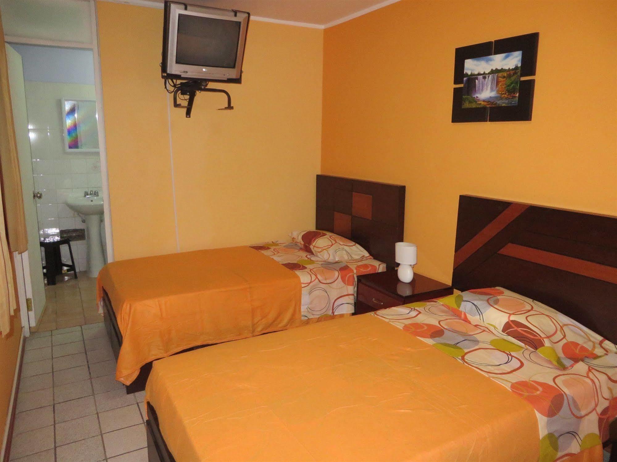 Kurmi Hostel Lima Airport Екстериор снимка